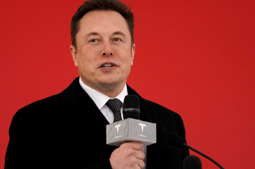 elon musk cuanto paga de impuestos